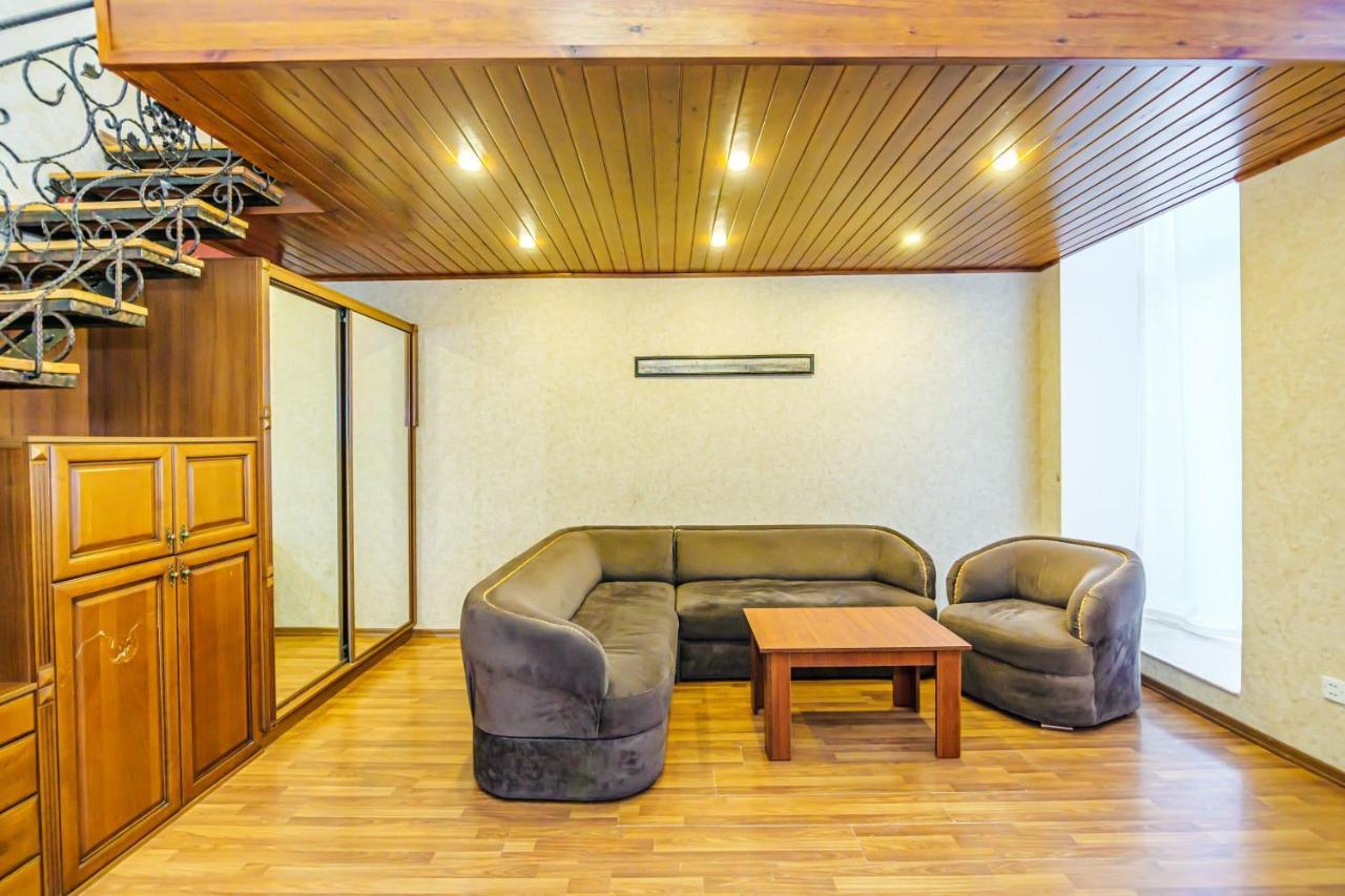 Nizami Street 2 Room Luxe House باكو المظهر الخارجي الصورة