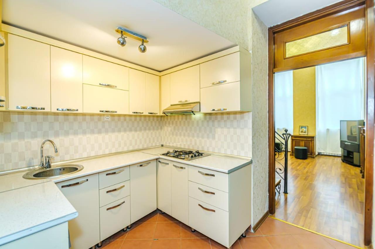 Nizami Street 2 Room Luxe House باكو المظهر الخارجي الصورة