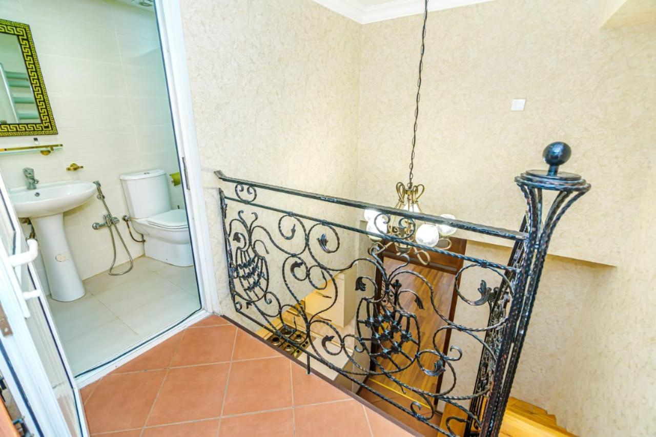 Nizami Street 2 Room Luxe House باكو المظهر الخارجي الصورة